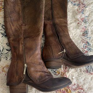 Donald J Pliner Boots DEVI4-OLA5